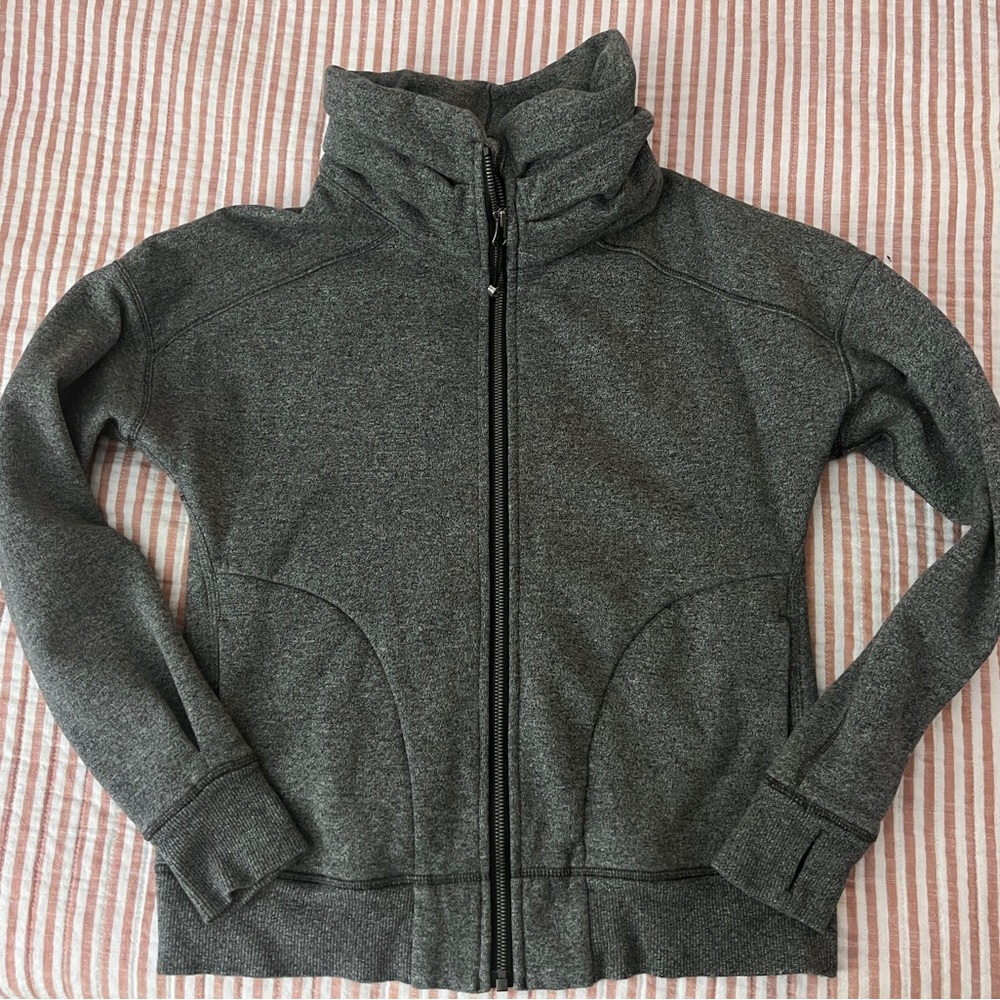 Lululemon full zipper gray jacket size 6